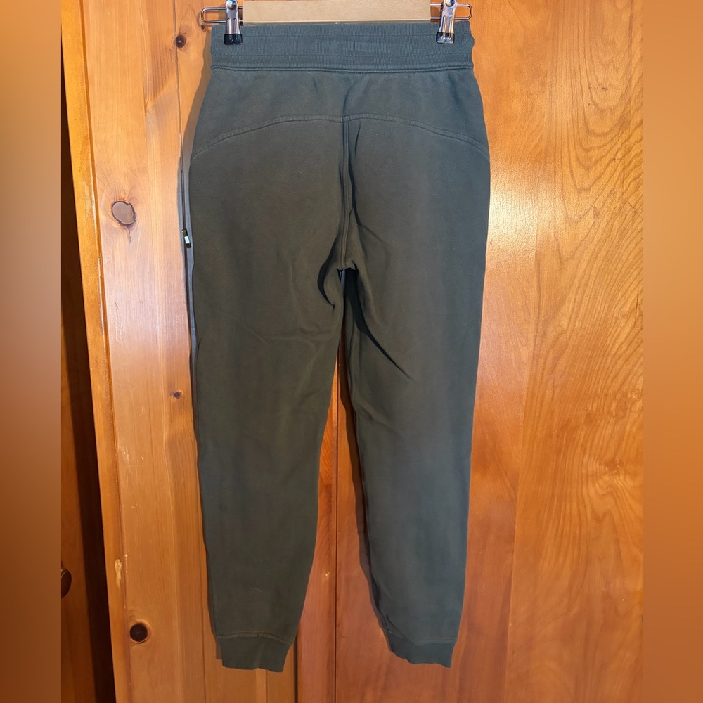 Lululemon Womens Dark Green Scuba Joggers - Picture 5 of 7